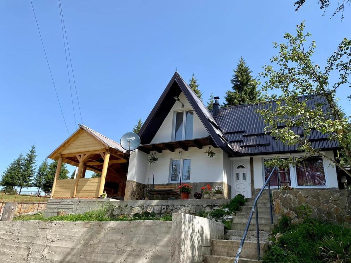 Vikendica Amra I Indir Villa ทราฟนิค ภายนอก รูปภาพ