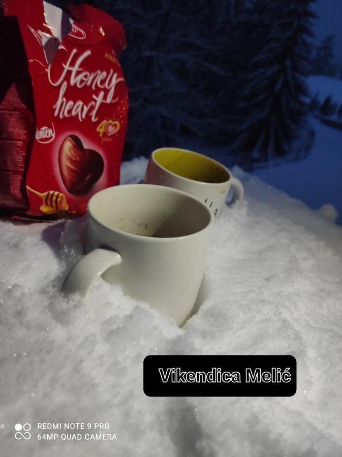 Vikendica Amra I Indir Villa ทราฟนิค ภายนอก รูปภาพ